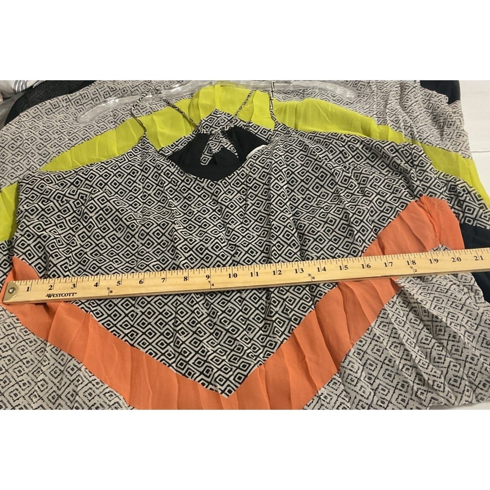 Old Navy Womens Strappy Keyhole Maxi Sundress Size XL Boho Geo Chevron Colorful - Picture 7 of 7